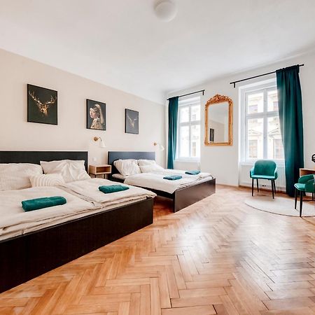 City Center Premium Apartment Praga Exterior foto